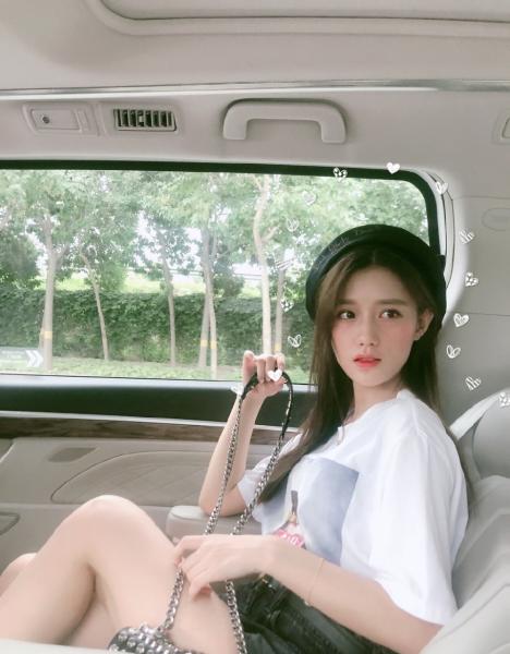 穿裙子在火车上被蹭水了怎么办