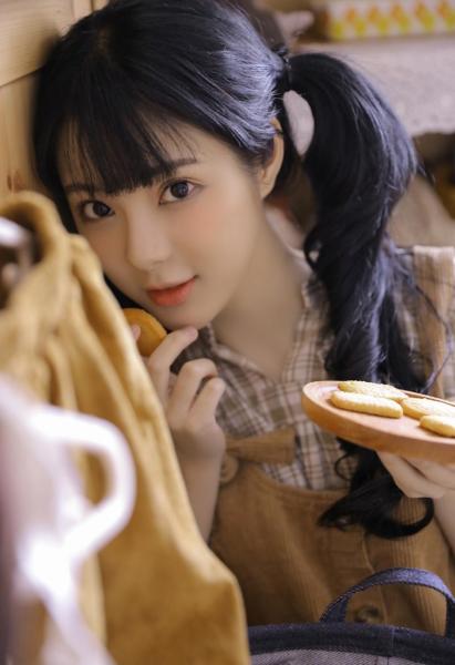 经理叫陪两个外国人吃饭的真实原因是什么